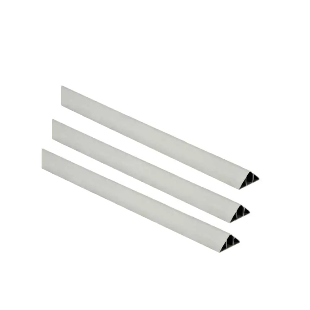 Șipca triunghiulara din plastic pentru muchi stâlpi 22 x 10